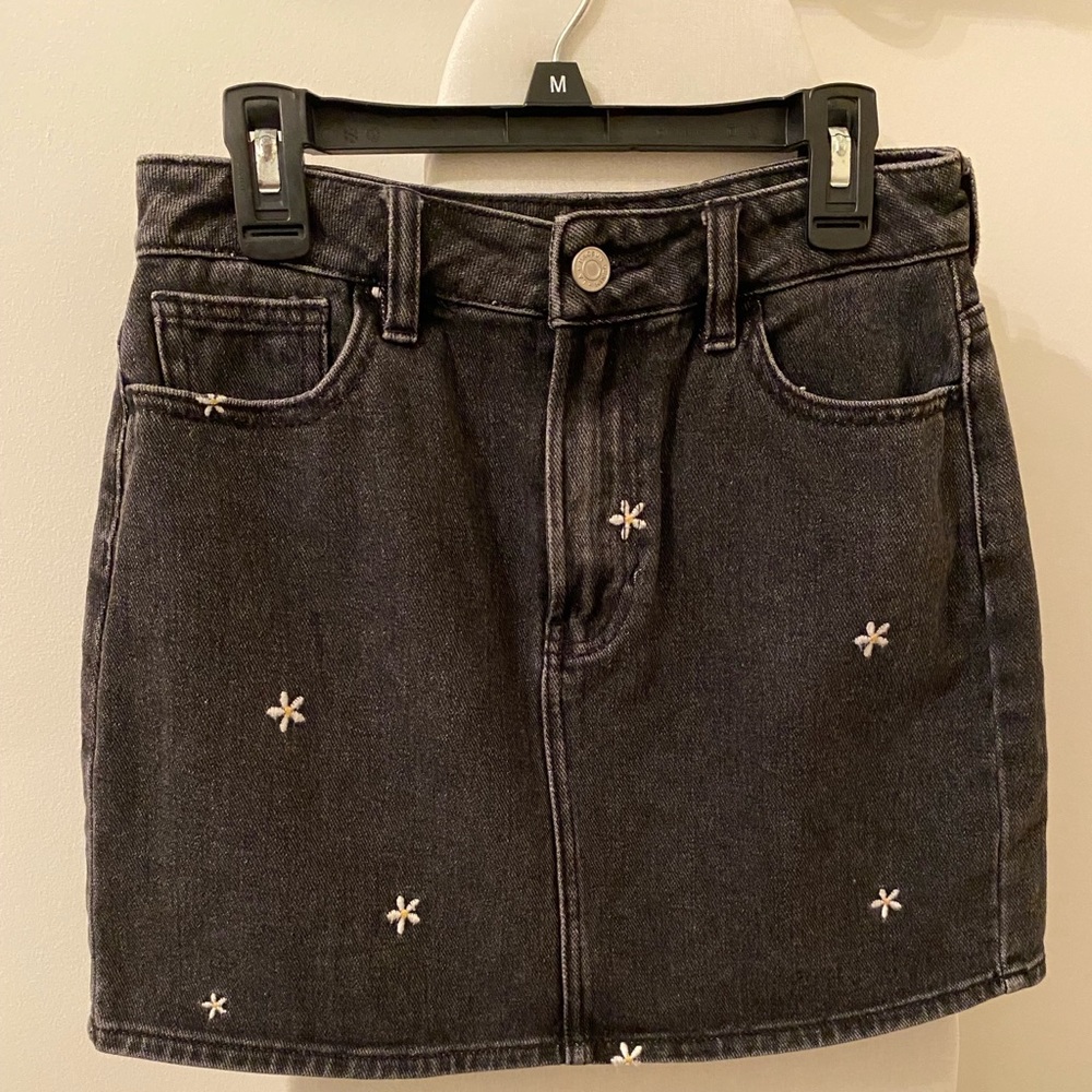 Pacsun Black Mini Skirt with Daisies